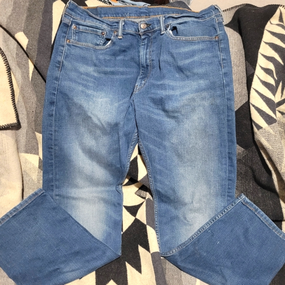 Men's Levi's 505 jeans size 36x34